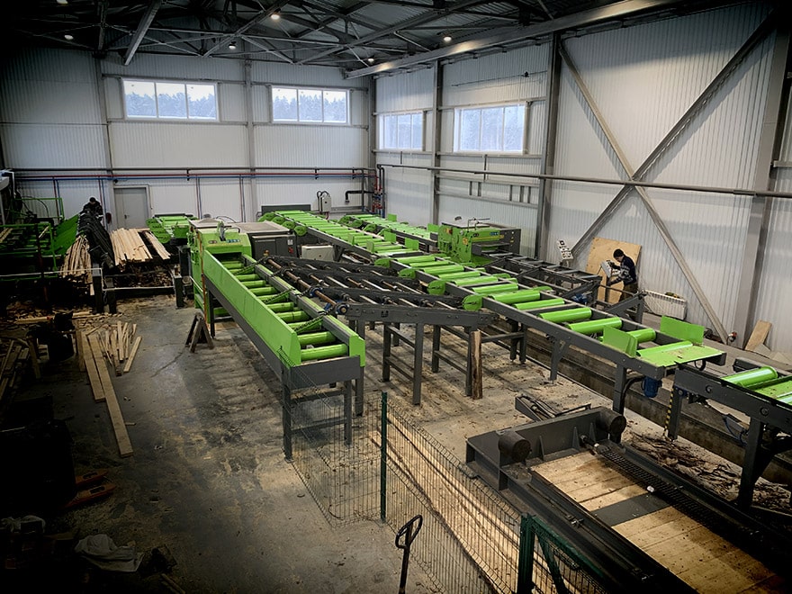 Sawing line in Russia